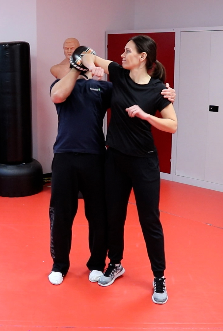 Selbstverteidigung Training für Frauen und Männer